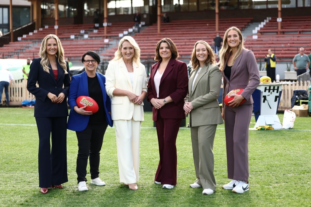 Jess Webster Chyloe Kurdas Lauren Wood Kelli Underwood Lauren Arnell and Taylor Smith CREDIT JAMES WILTSHIRE AFL PHOTOS