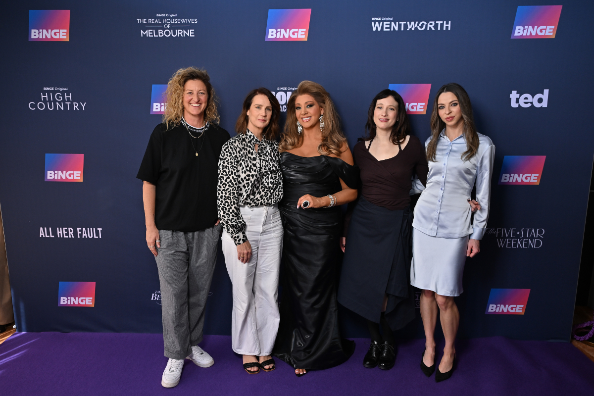 Housewives 6