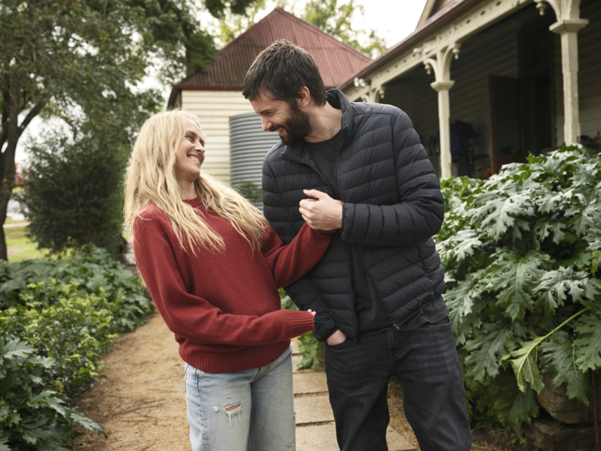 Teresa Palmer Jim Sturgess Credit BINGE Joel Pratley